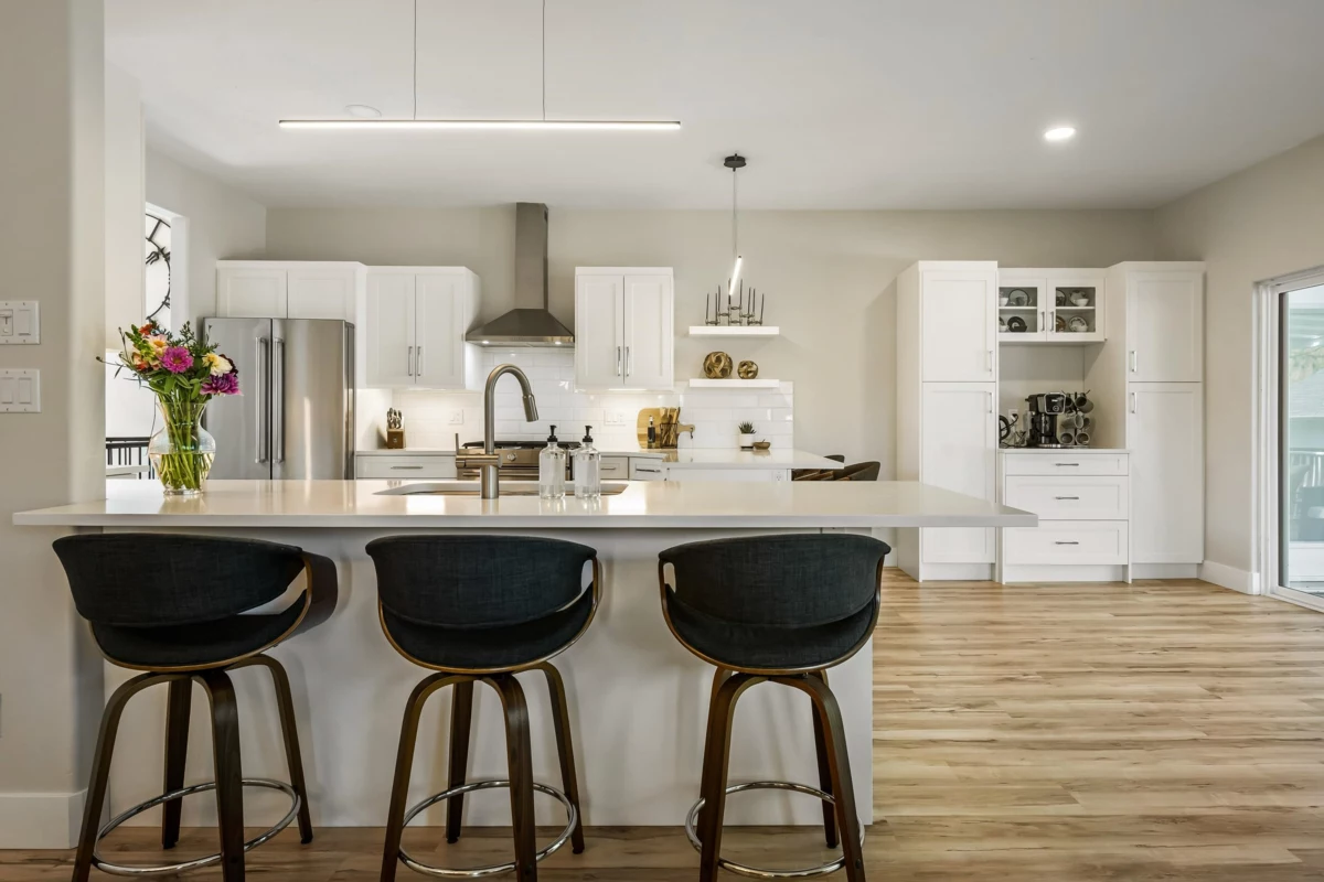 Walk-In Closet Photo of 44425 Elsie Place, Chilliwack, BC