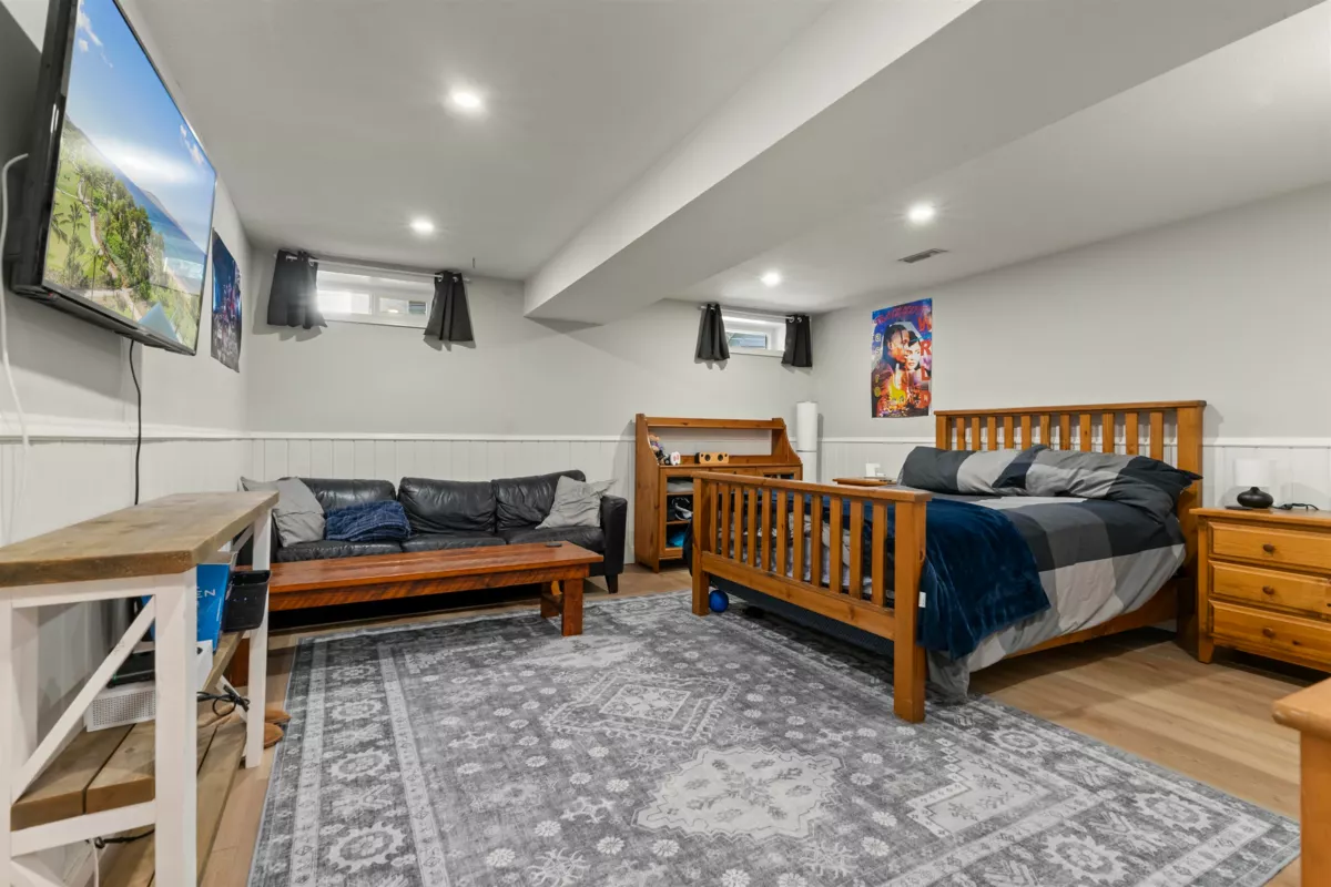 Bedroom 2 Photo of 34602 Semlin Place, Abbotsford, BC