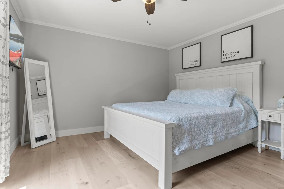 Garage Interior Photo of 34602 Semlin Place, Abbotsford, BC