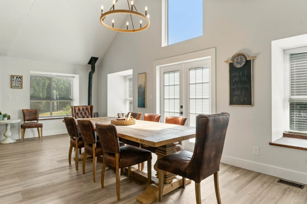 Mudroom Photo of 34602 Semlin Place, Abbotsford, BC