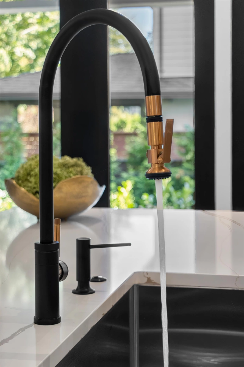 Powder Room Photo of 2422 Christopherson Road, Surrey, BC