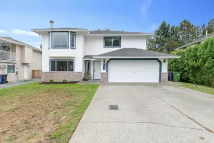 2890 Crossley Drive, Abbotsford, BC, Abbotsford — Single Family Residence for sale