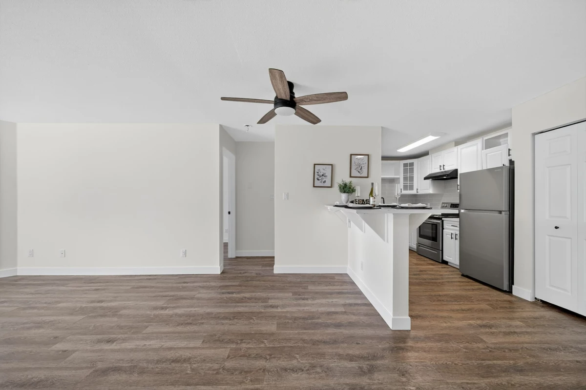 Dining Area Photo of 309 2535 Hill-Tout Street, Abbotsford, BC