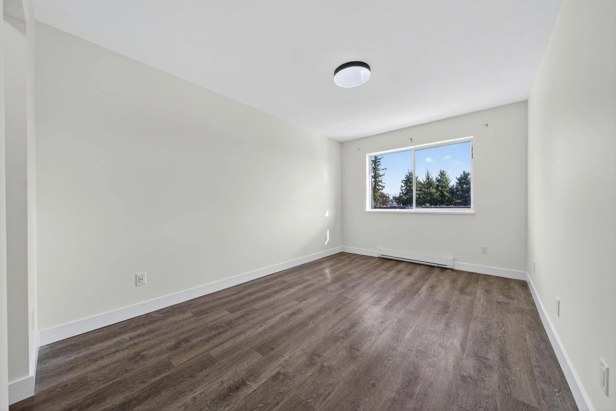 Hallway Photo of 309 2535 Hill-Tout Street, Abbotsford, BC