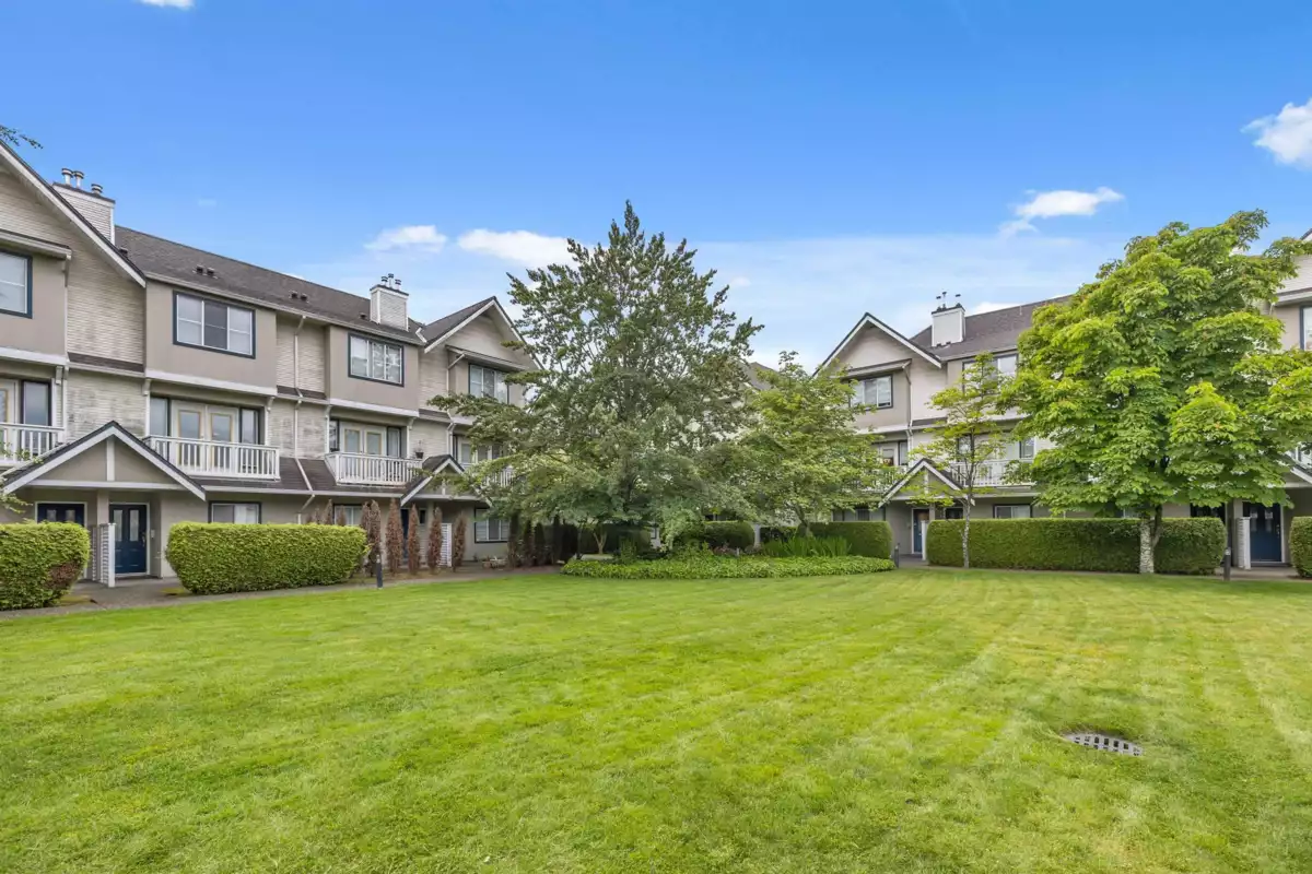 Hallway Photo of 6 4933 Fisher Drive, Richmond, BC