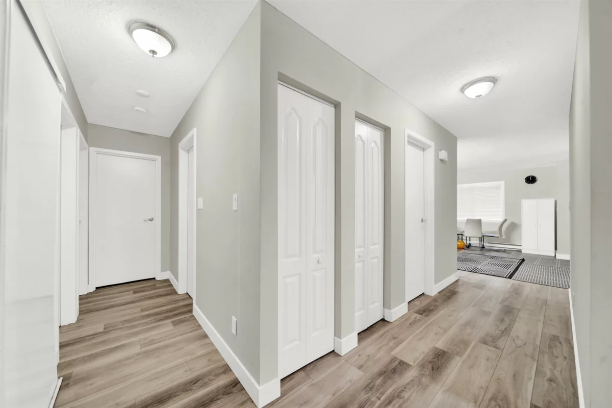 Dining Area Photo of 104 13275 70b Avenue, Surrey, BC