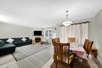 Breakfast Nook Photo of 104 13275 70b Avenue, Surrey, BC