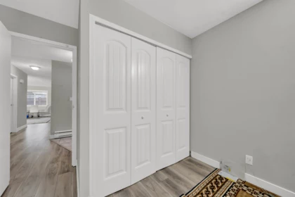 Primary Bathroom Photo of 104 13275 70b Avenue, Surrey, BC
