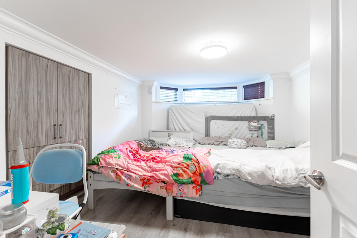 Office / Den Photo of 1147 Confederation Drive, Port Coquitlam, BC