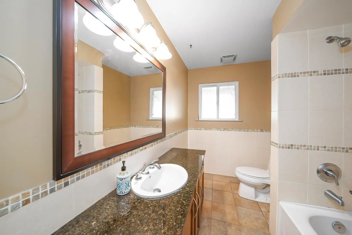 Powder Room Photo of 7122 Paulus Court, Burnaby, BC