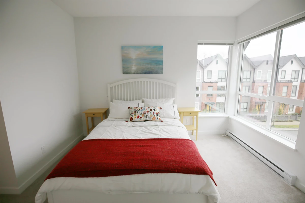 Basement Recreation Room Photo of 1 2371 Ranger Lane, Port Coquitlam, BC
