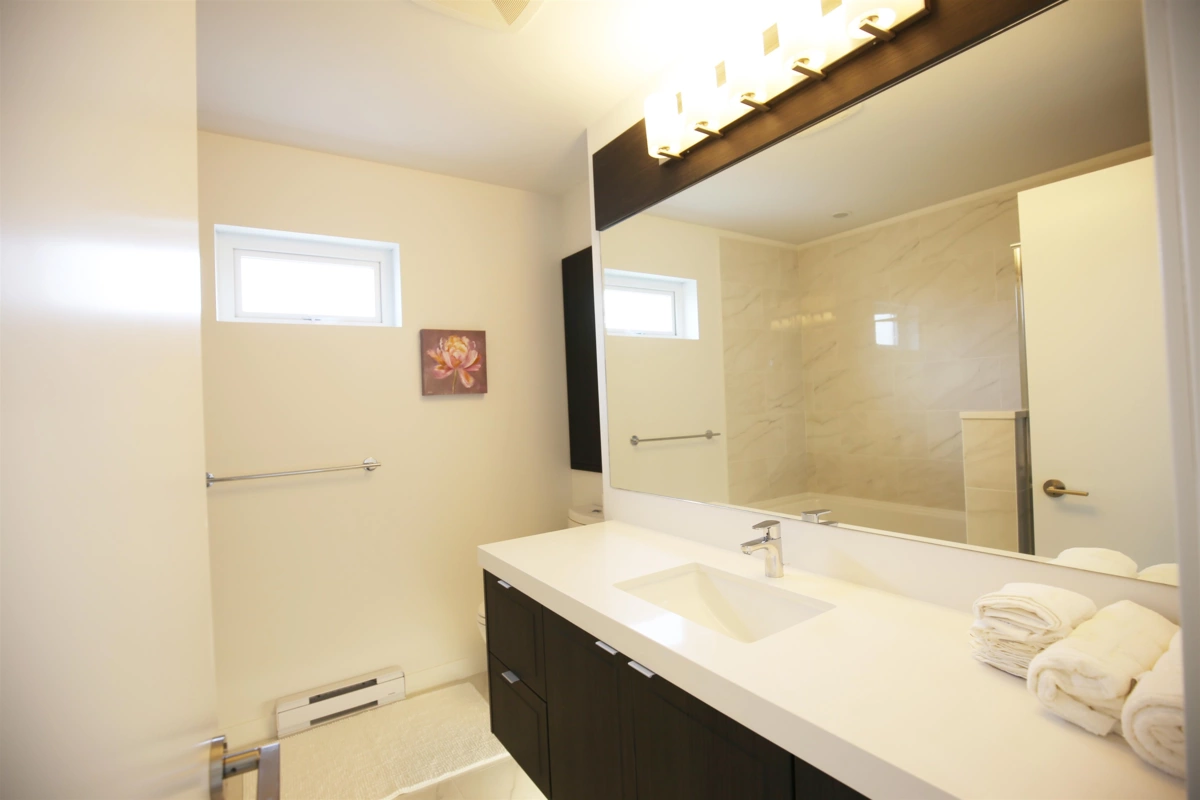 Entry Foyer Photo of 1 2371 Ranger Lane, Port Coquitlam, BC