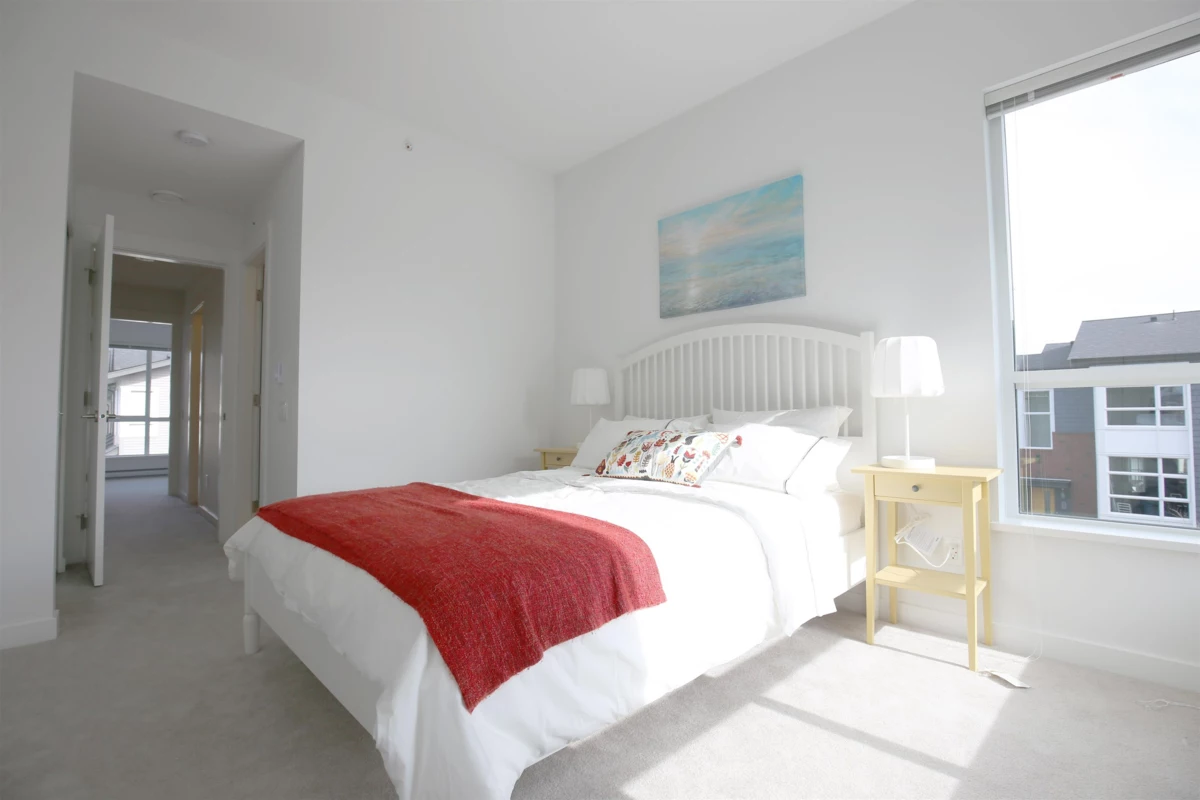 Powder Room Photo of 1 2371 Ranger Lane, Port Coquitlam, BC