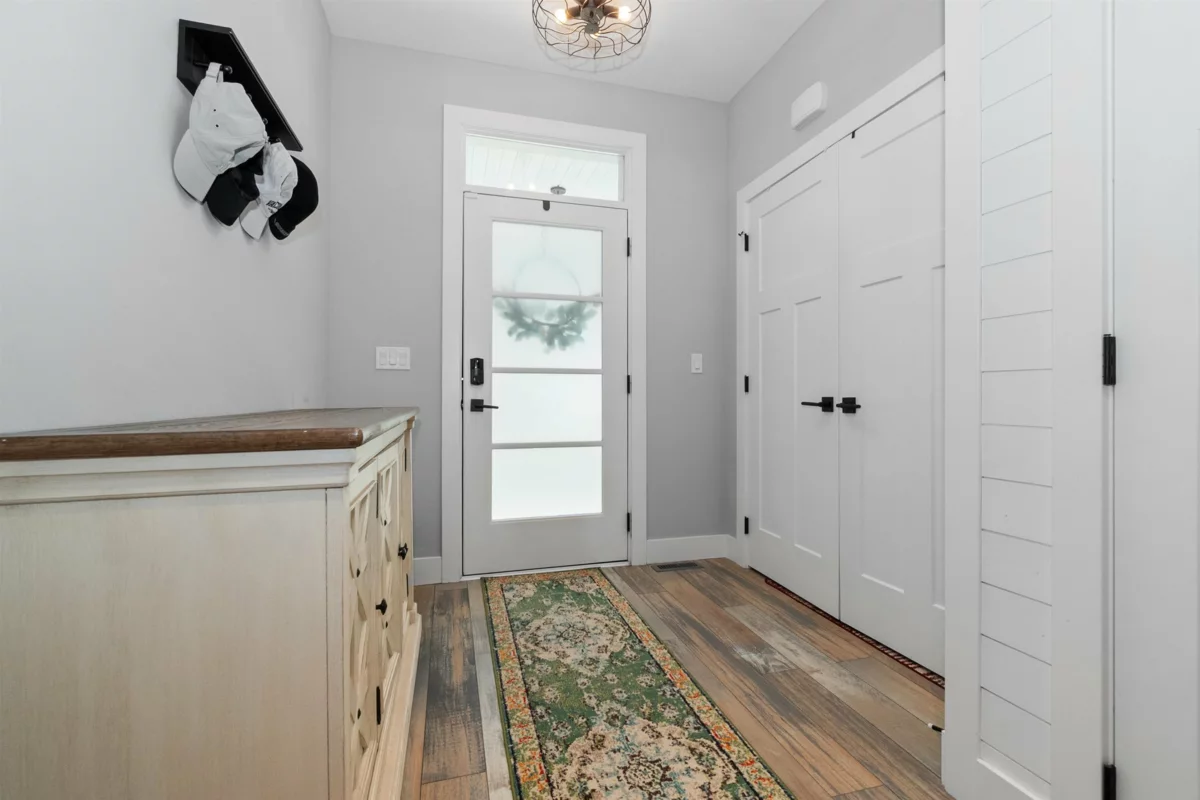 Family Room Photo of 755 Aspen Lane, Harrison Hot Springs, BC