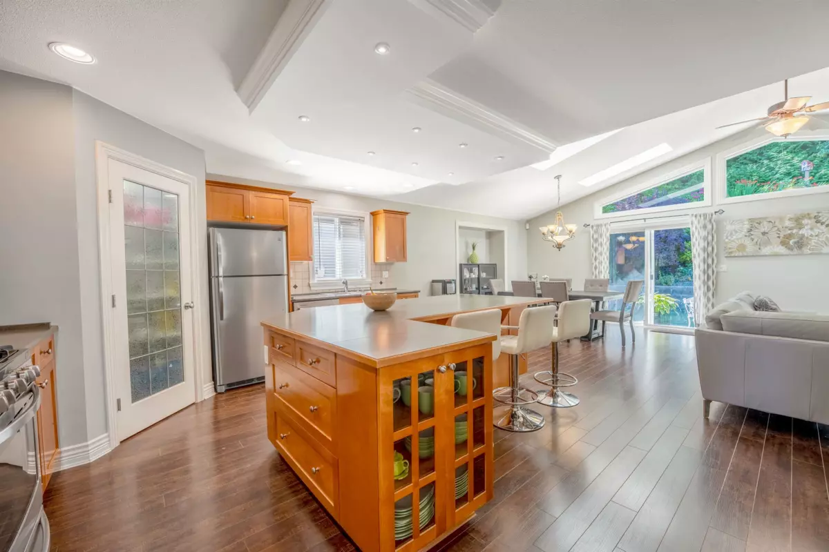 Basement Recreation Room Photo of 3051 Sienna Court, Coquitlam, BC