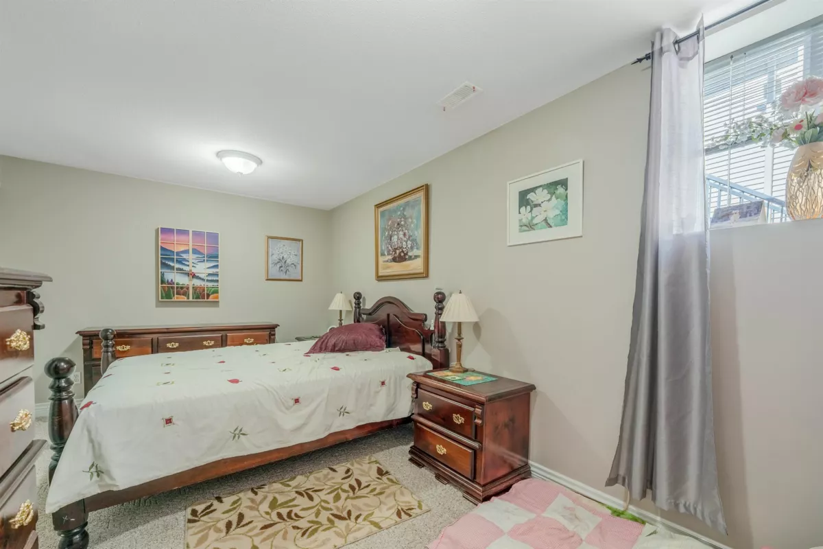 Bedroom 3 Photo of 3051 Sienna Court, Coquitlam, BC