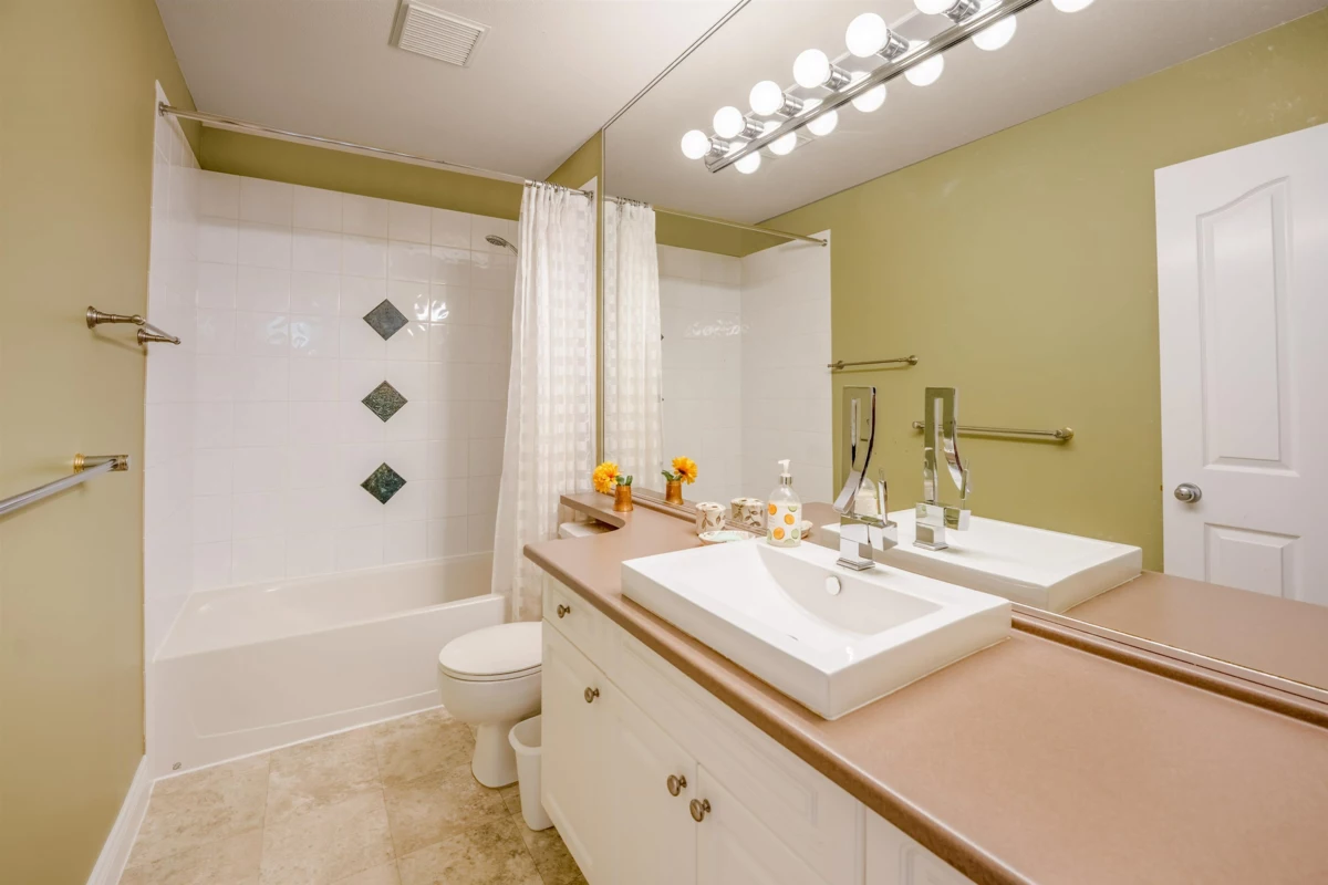 Bedroom 4 Photo of 3051 Sienna Court, Coquitlam, BC