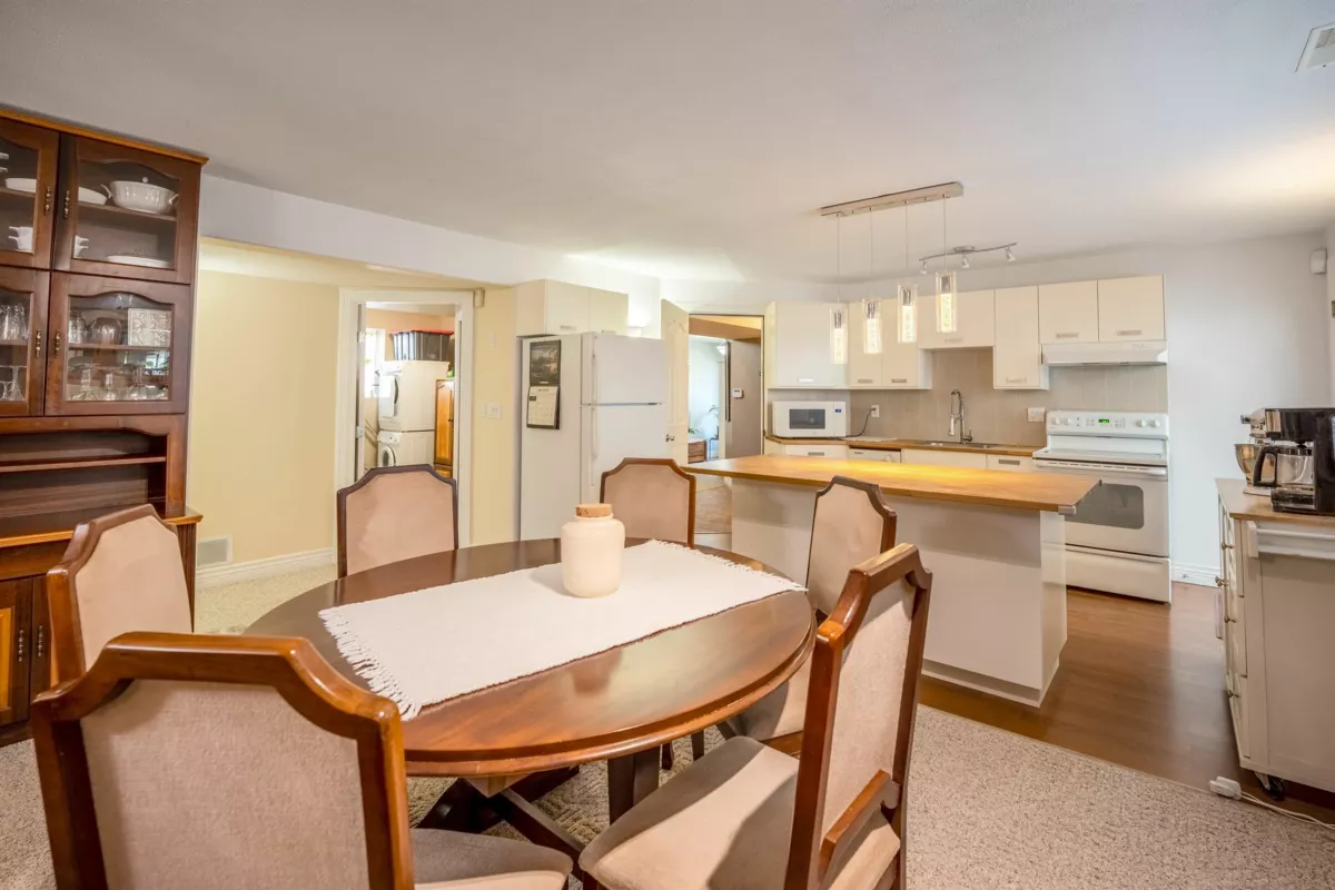 Breakfast Nook Photo of 3051 Sienna Court, Coquitlam, BC