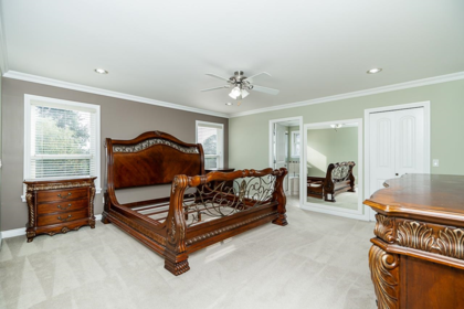 Breakfast Nook Photo of 7568 149 Street, Surrey, BC
