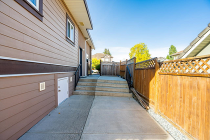 Mudroom Photo of 7568 149 Street, Surrey, BC