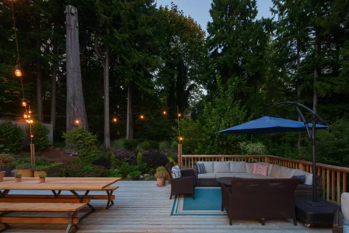 Hot Tub / Spa Photo of 4445 Stone Court, West Vancouver, BC