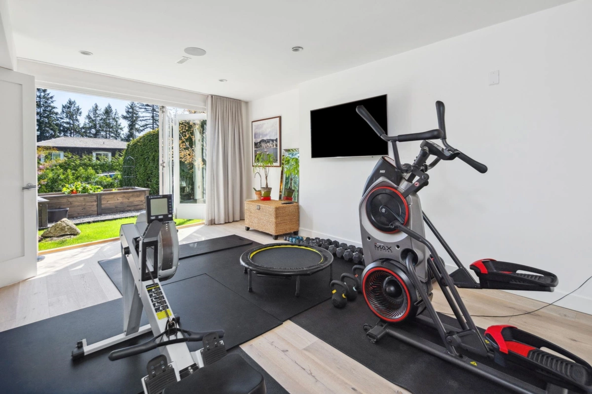 Mudroom Photo of 4445 Stone Court, West Vancouver, BC