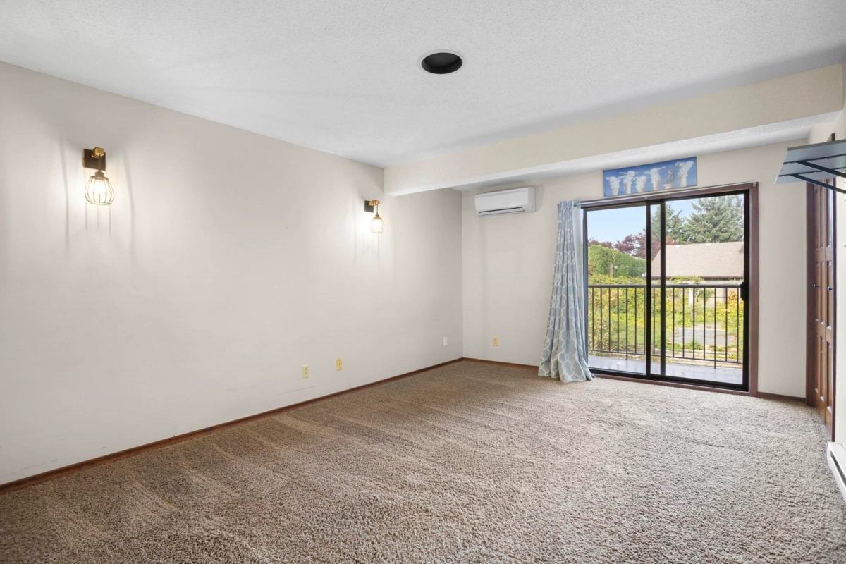 Front Yard Photo of 10031 Eagle Crescent, Chilliwack, BC