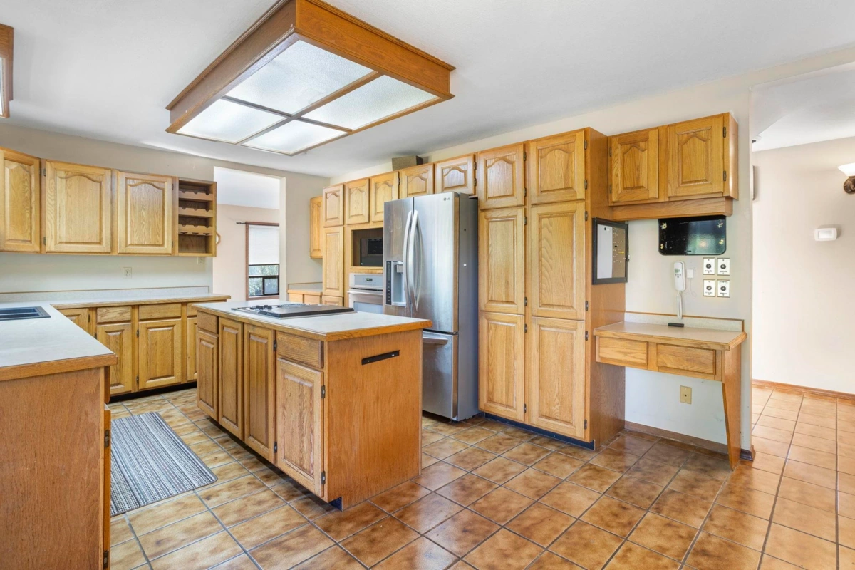 Walk-In Closet Photo of 10031 Eagle Crescent, Chilliwack, BC