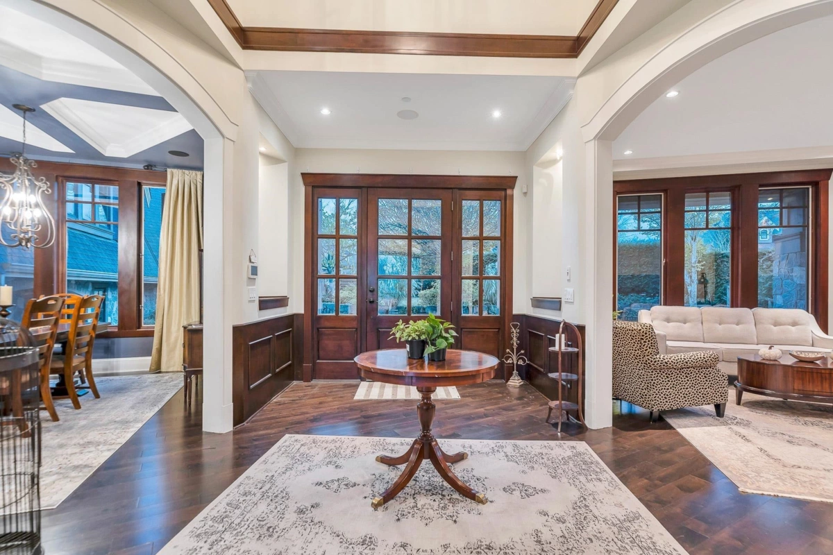 Breakfast Nook Photo of 20069 2 Avenue, Langley, BC