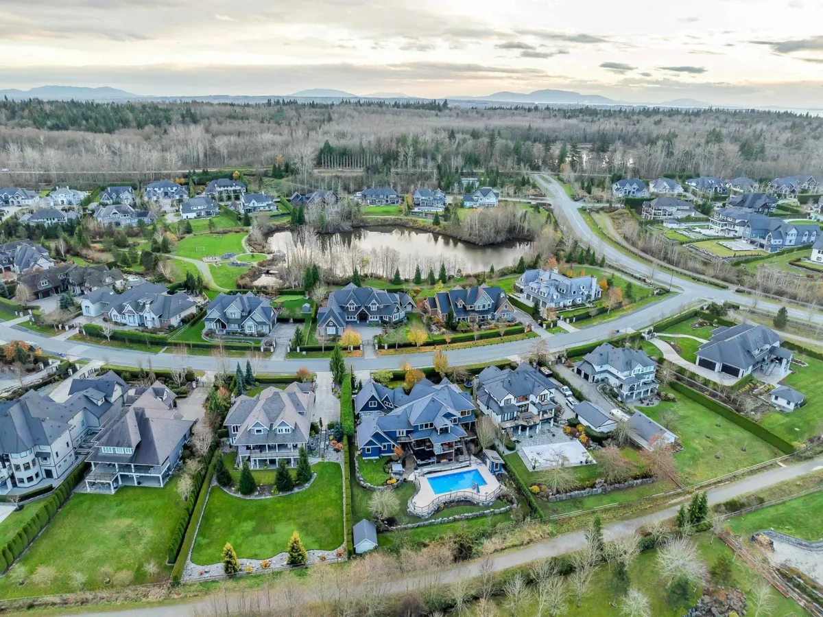 Dining Area Photo of 20069 2 Avenue, Langley, BC