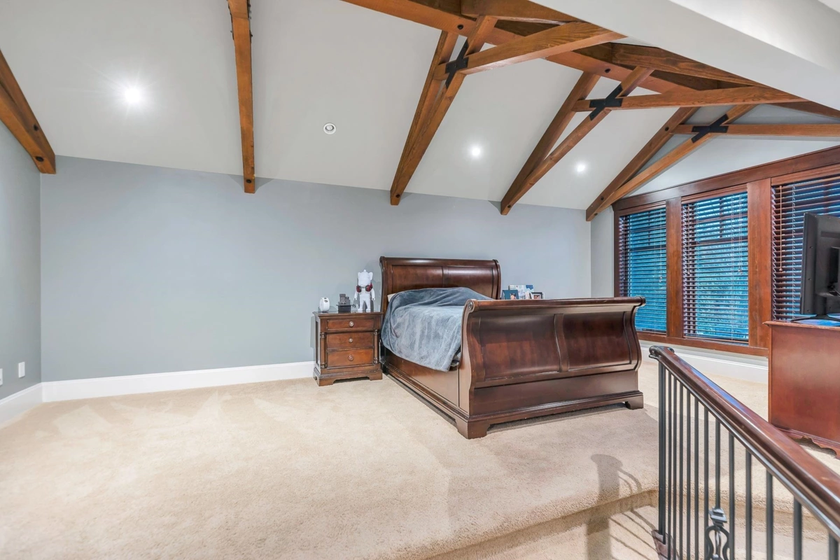 Mudroom Photo of 20069 2 Avenue, Langley, BC