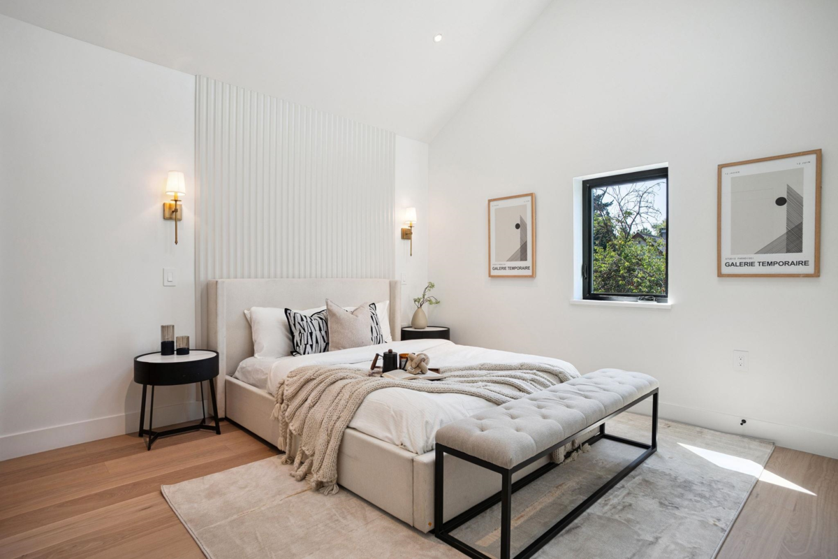 Bedroom 2 Photo of 1 1915 E 3rd Avenue, Vancouver, BC