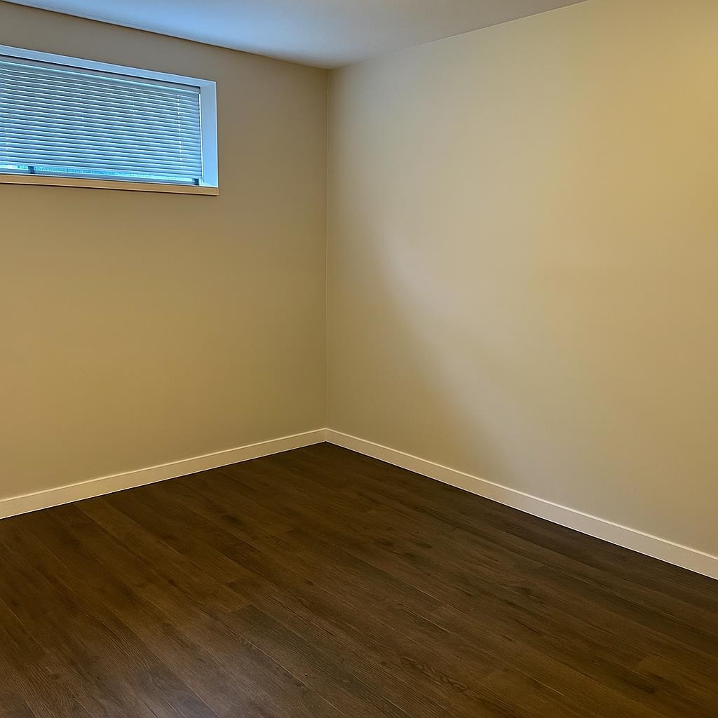 Laundry Room Photo of 3003 Sunnyhurst Road, North Vancouver, BC