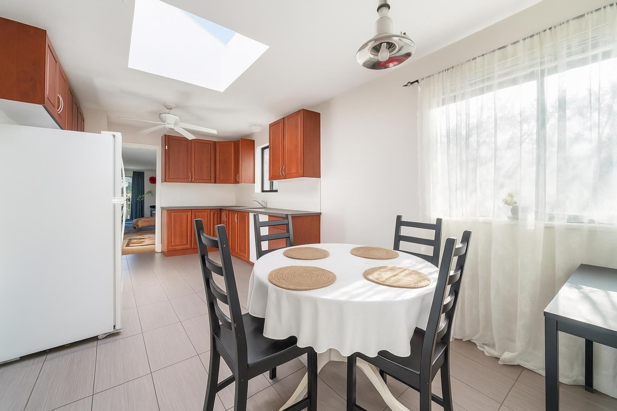 Pantry Photo of 3003 Sunnyhurst Road, North Vancouver, BC