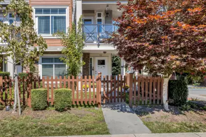 7 12091 70 Avenue, Surrey, BC, Surrey — Townhouse for sale