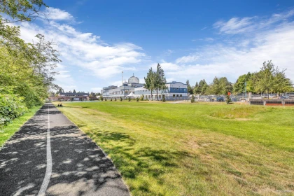 Hot Tub / Spa Photo of 7 12091 70 Avenue, Surrey, BC