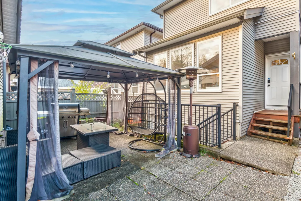 Basement Recreation Room Photo of 24284 101a Avenue, Maple Ridge, BC