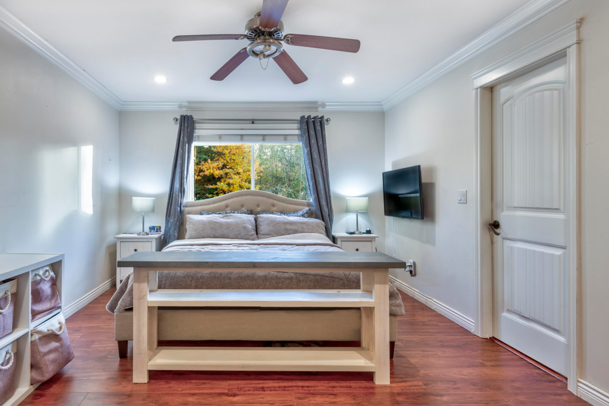 Bedroom 2 Photo of 24284 101a Avenue, Maple Ridge, BC
