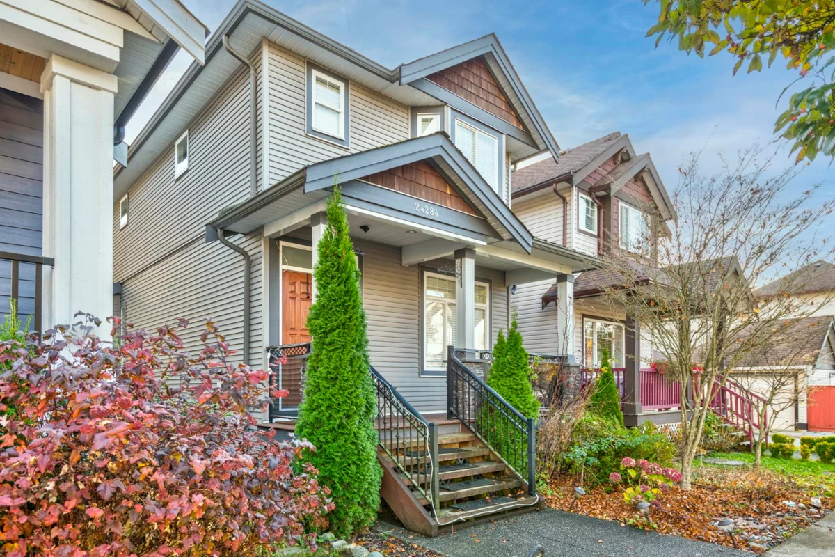 Laundry Room Photo of 24284 101a Avenue, Maple Ridge, BC