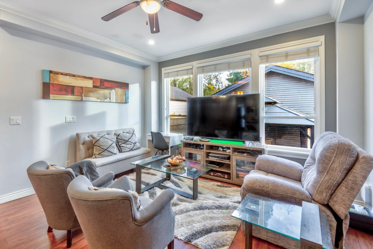 Pantry Photo of 24284 101a Avenue, Maple Ridge, BC