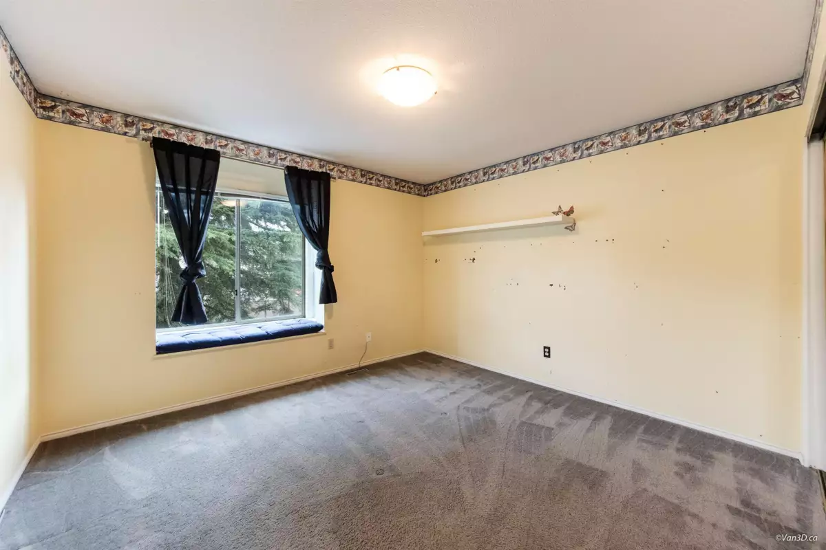 Bedroom 4 Photo of 19798 34a Avenue, Langley, BC