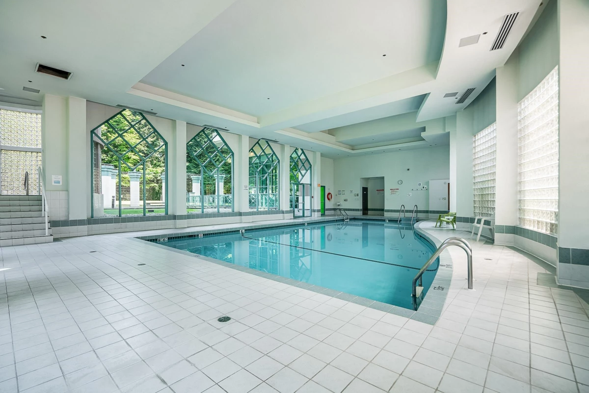 Basement Recreation Room Photo of 4D 338 Taylor Way, West Vancouver, BC