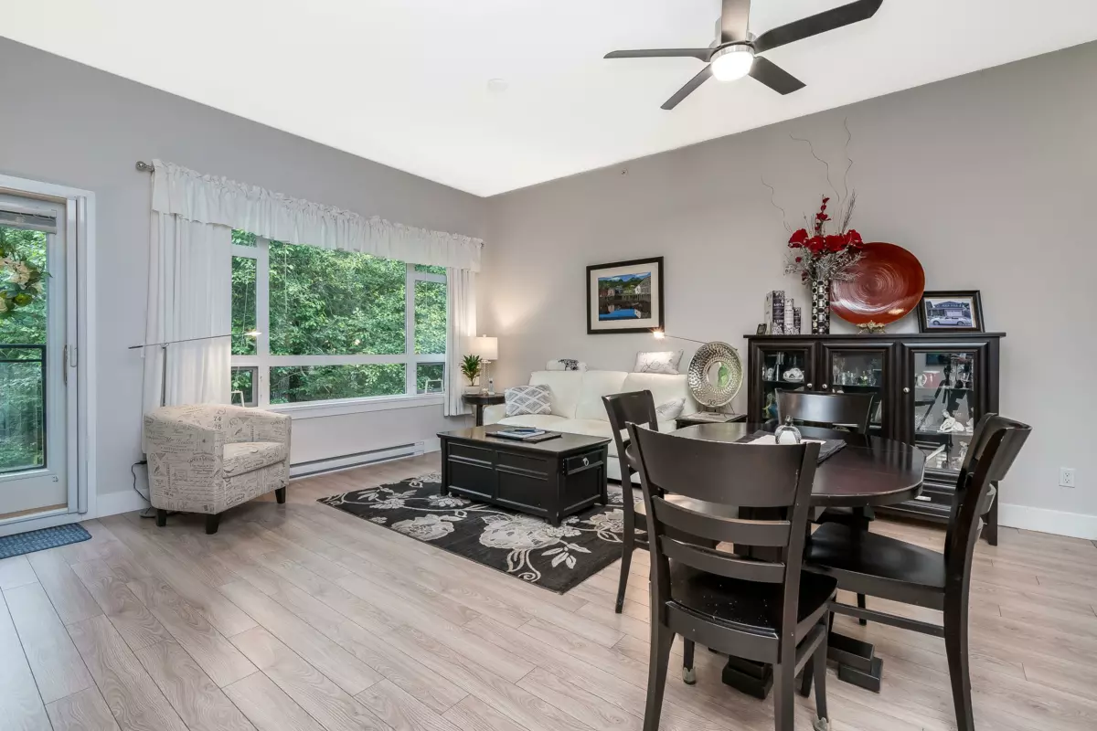 Laundry Room Photo of C410 20211 66 Avenue, Langley, BC