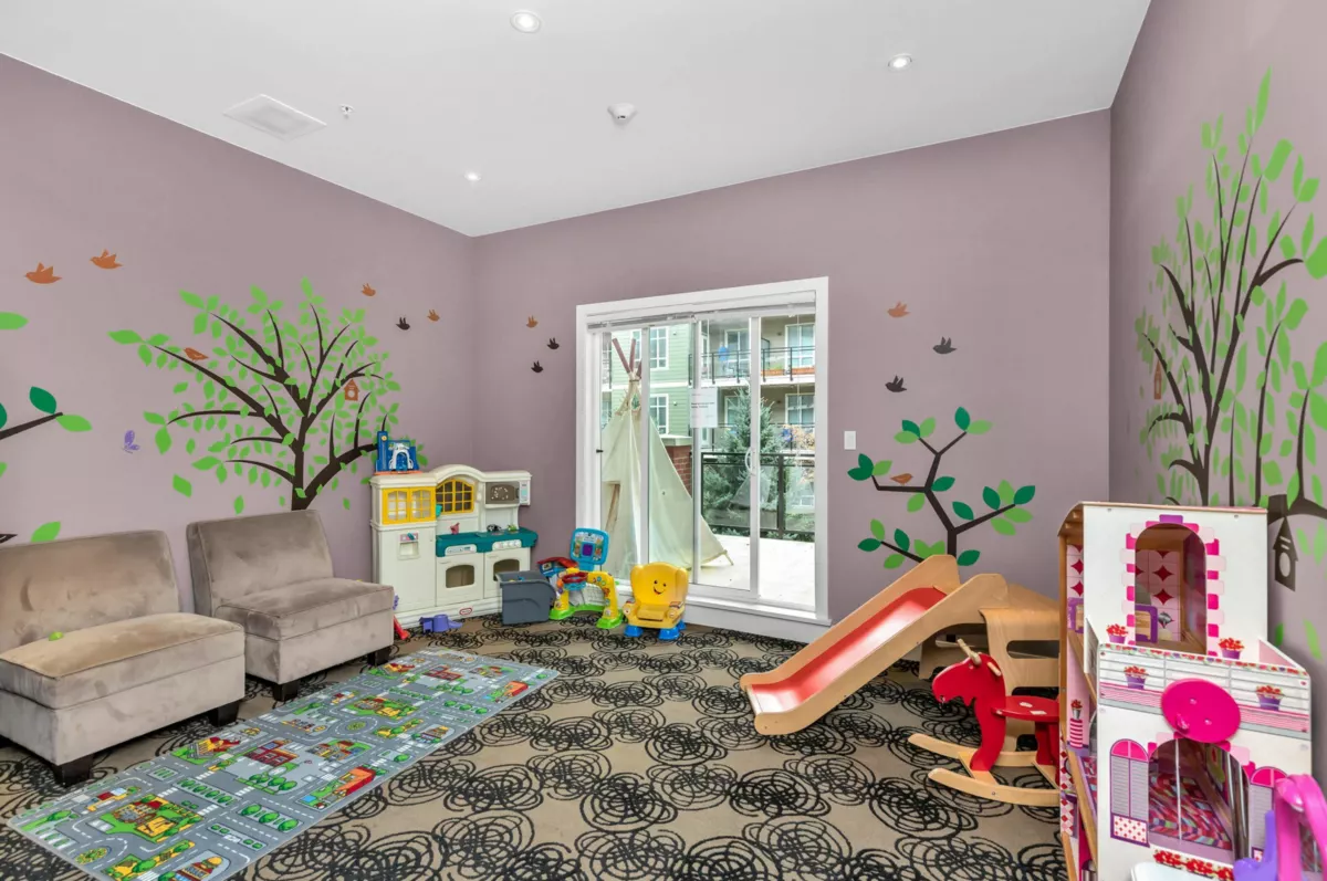 Outdoor Kitchen Photo of C410 20211 66 Avenue, Langley, BC