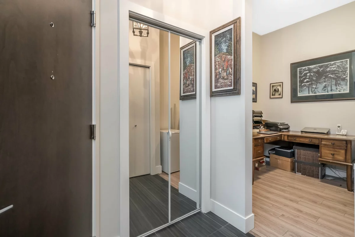 Primary Bathroom Photo of C410 20211 66 Avenue, Langley, BC