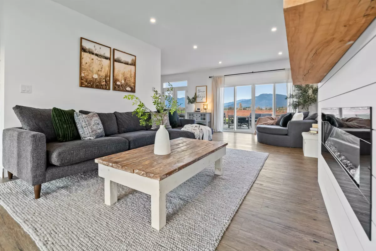 Bedroom 4 Photo of 49111 Chilliwack Central Road, Chilliwack, BC