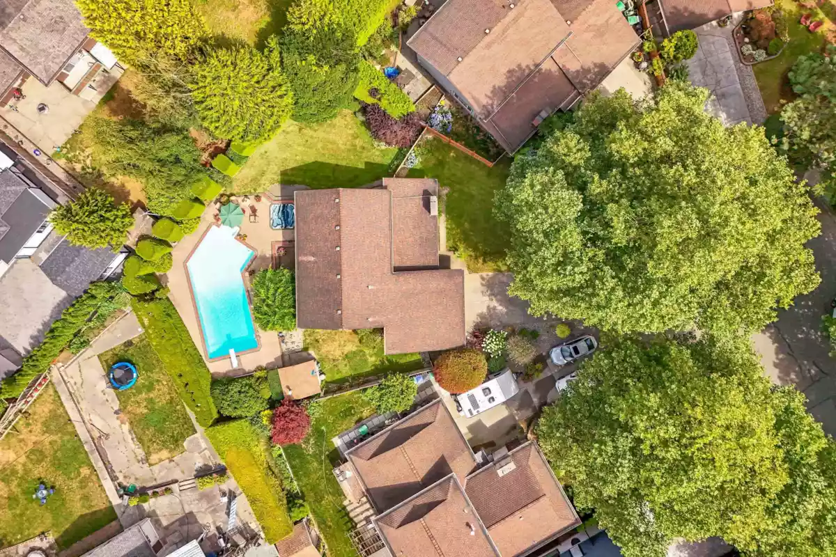 Family Room Photo of 8913 Jedburgh Place, Surrey, BC