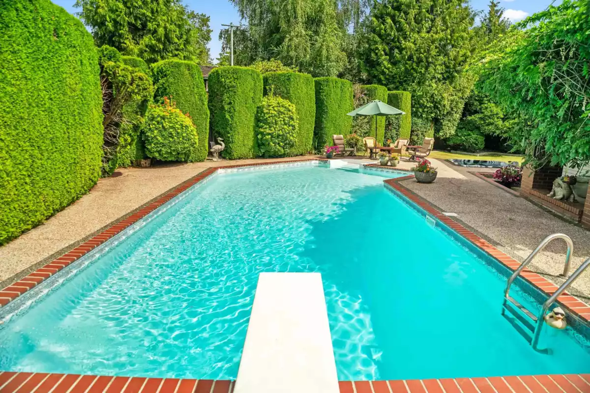 Hallway Photo of 8913 Jedburgh Place, Surrey, BC