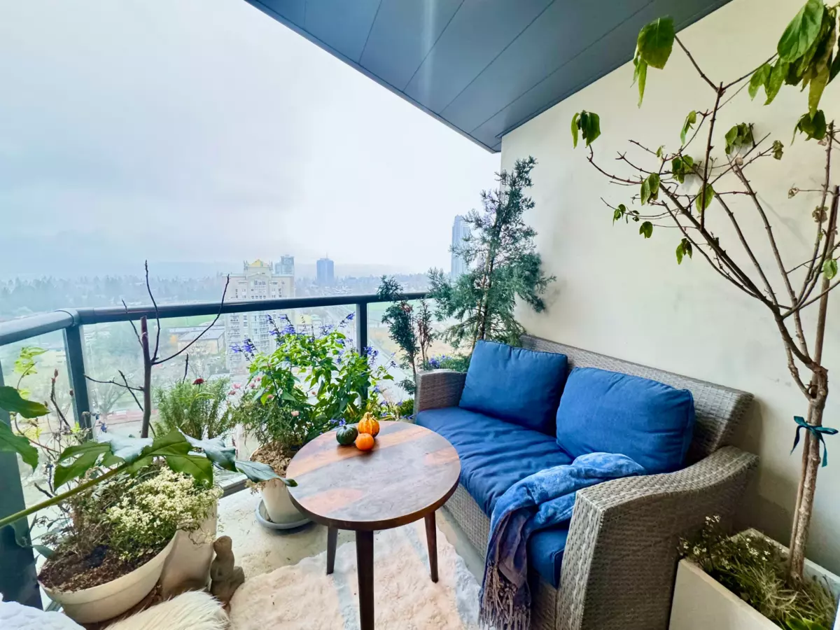 Pantry Photo of 1609 13399 104th Avenue, Surrey, BC