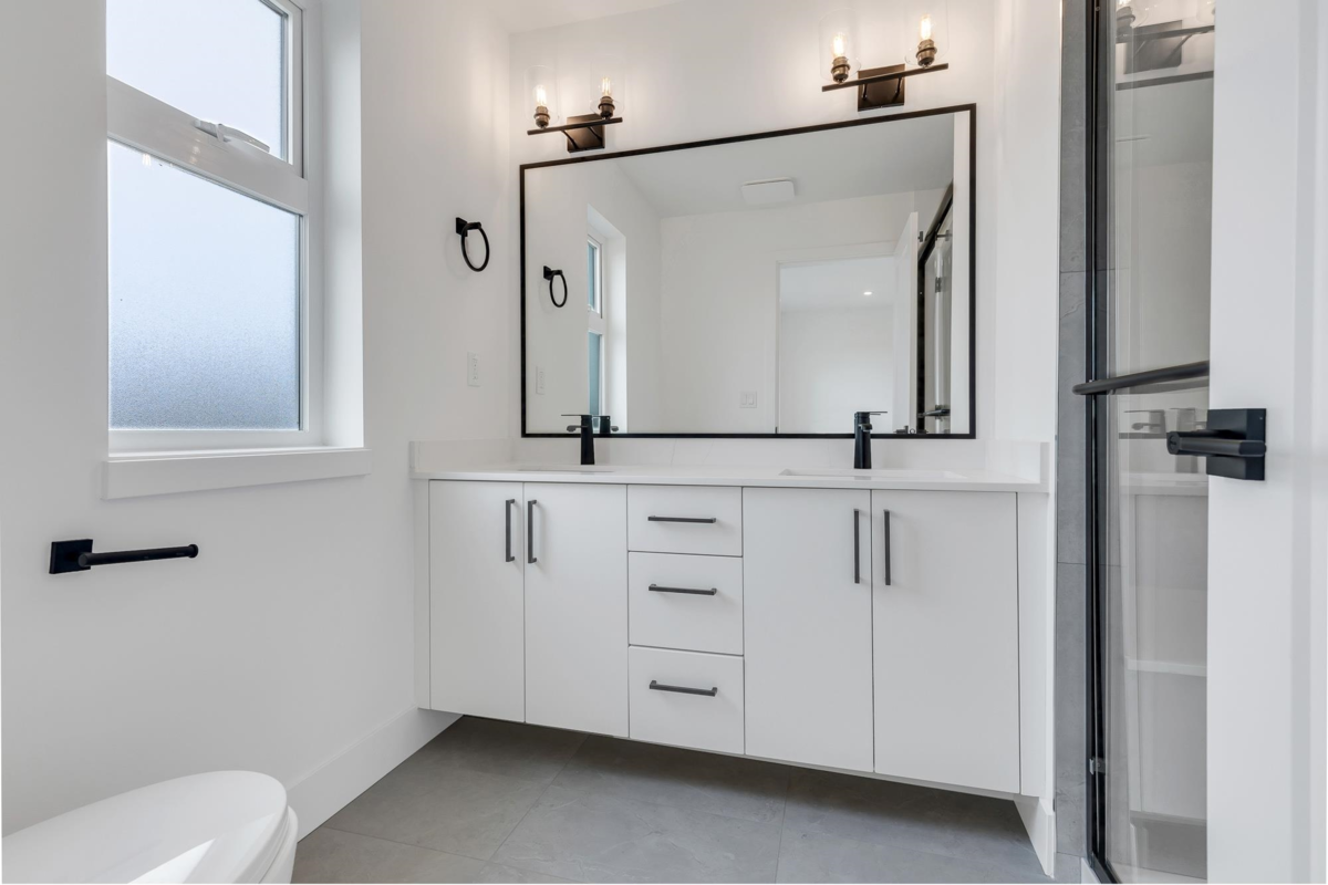 Pantry Photo of 20 30501 Robin Drive, Abbotsford, BC